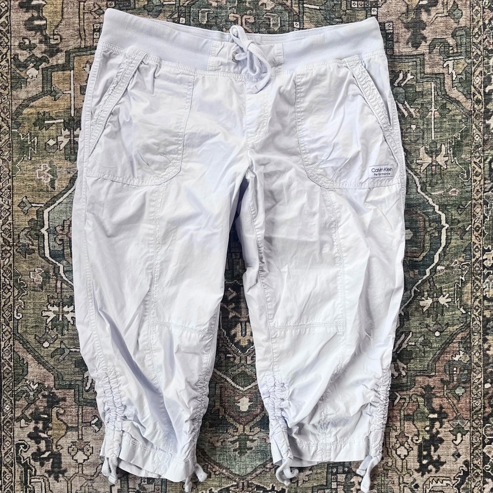 Calvin Klein Performance Convertible Poplin Capri Pants in White & Periwinkle - Picture 7 of 14